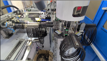 「視頻」EPMD橡膠密封圈自動(dòng)粘合機(jī)，加熱保壓時(shí)長充足，效率高！