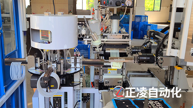 正凌全自動(dòng)密封圈粘接機(jī)實(shí)測(cè)：8小時(shí)產(chǎn)量相當(dāng)于傳統(tǒng)線3天！